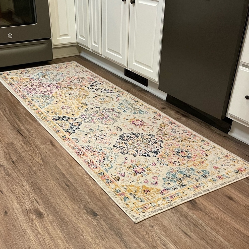 Hillsby Oriental Saffron/Burnt Orange Area
Rug Size: Runner 2'7" x 7'3" - Picture 1 of 8
